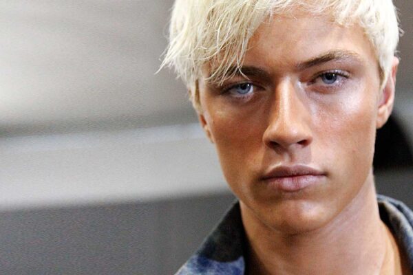 Lucky Blue bleached hair
