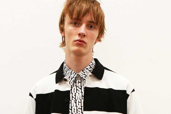Herenkapsel. De surfer look
