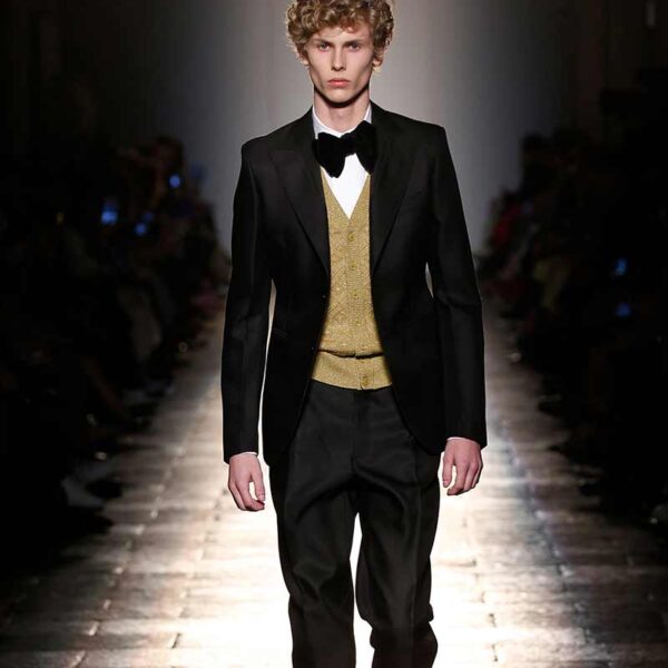 Smokings feesten 2017. Bottega Veneta