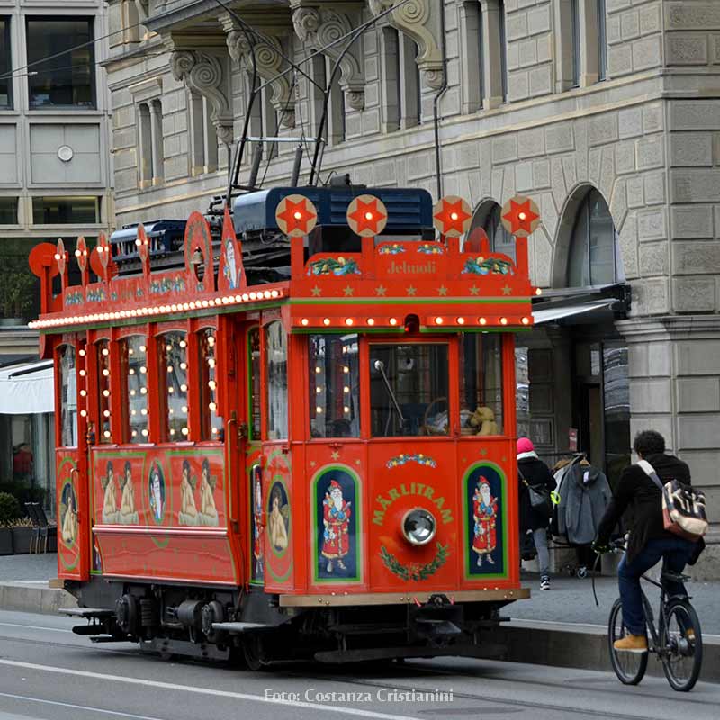 Kerstmarkten Zürich. Romantisch Kerst shoppen