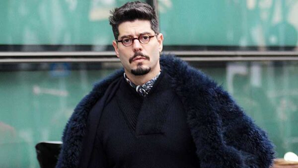 Streetstyle winter 2018 2019. Stijlvol donkerblauw