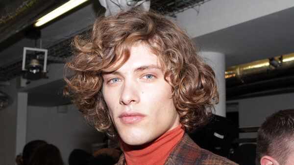 Mannen kapsels. Backstage Daks AI 2019 2020 - Foto Charlotte Mesman