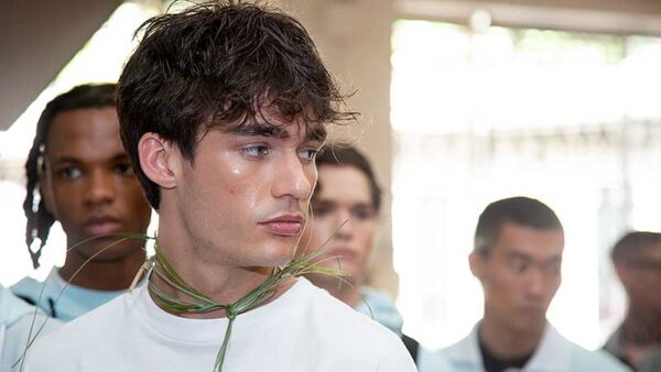 Haartrends man lente zomer 2020. Wet look