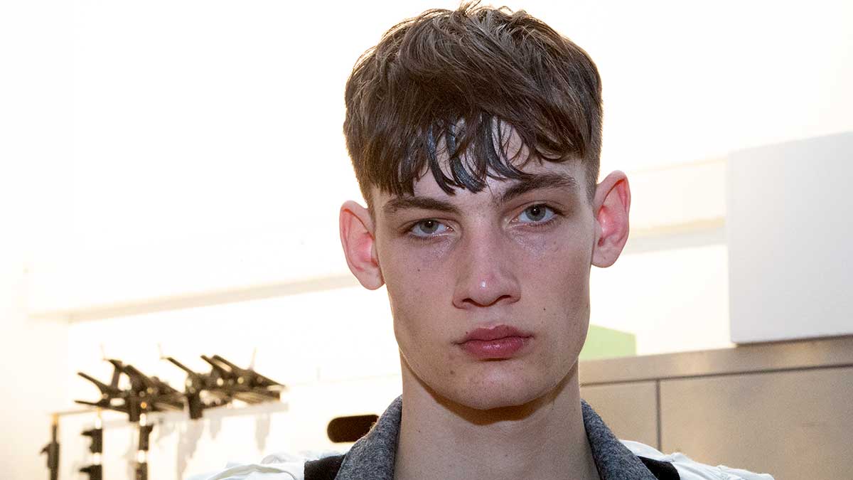 Haartrends man herfst winter 2020. Undercut kapsel