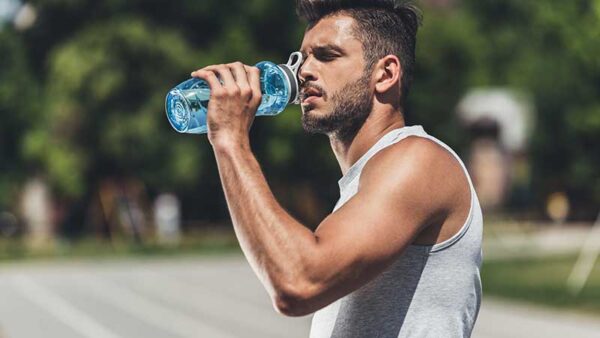 Wil je afvallen? Drink veel water!