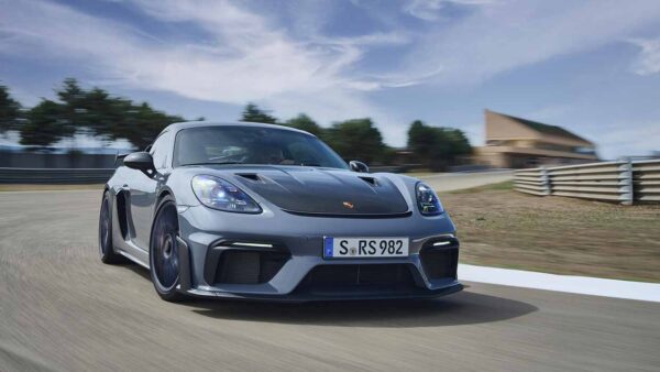 Porsche 718 Cayman GT4 RS: bomvol Rennsport-genen