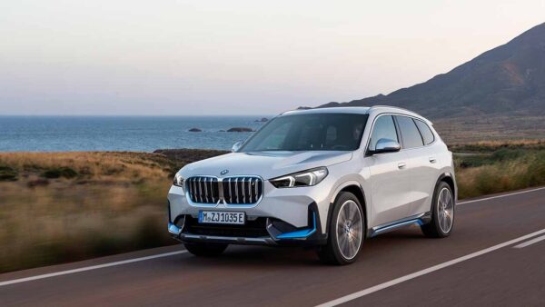 De geheel nieuwe BMW X1 en de allereerste BMW iX1