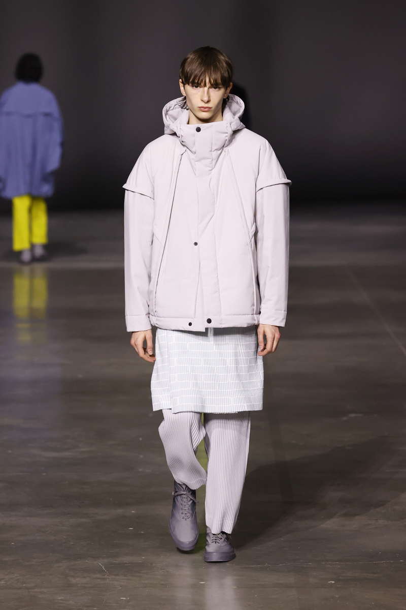 HOMME PLISSÉ ISSEY MIYAKE Herfst Winter 2023 2024 Show - Photo courtesy of ISSEY MIYAKE