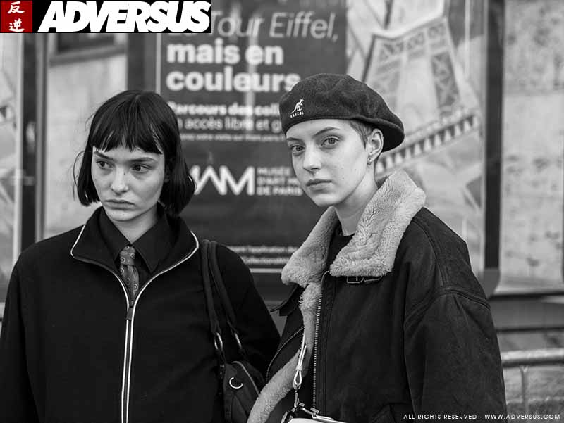 Modellen bij Giambattista Valli - Parijs Fashion Week winter 2023 2024 - Photo ADVERSUS