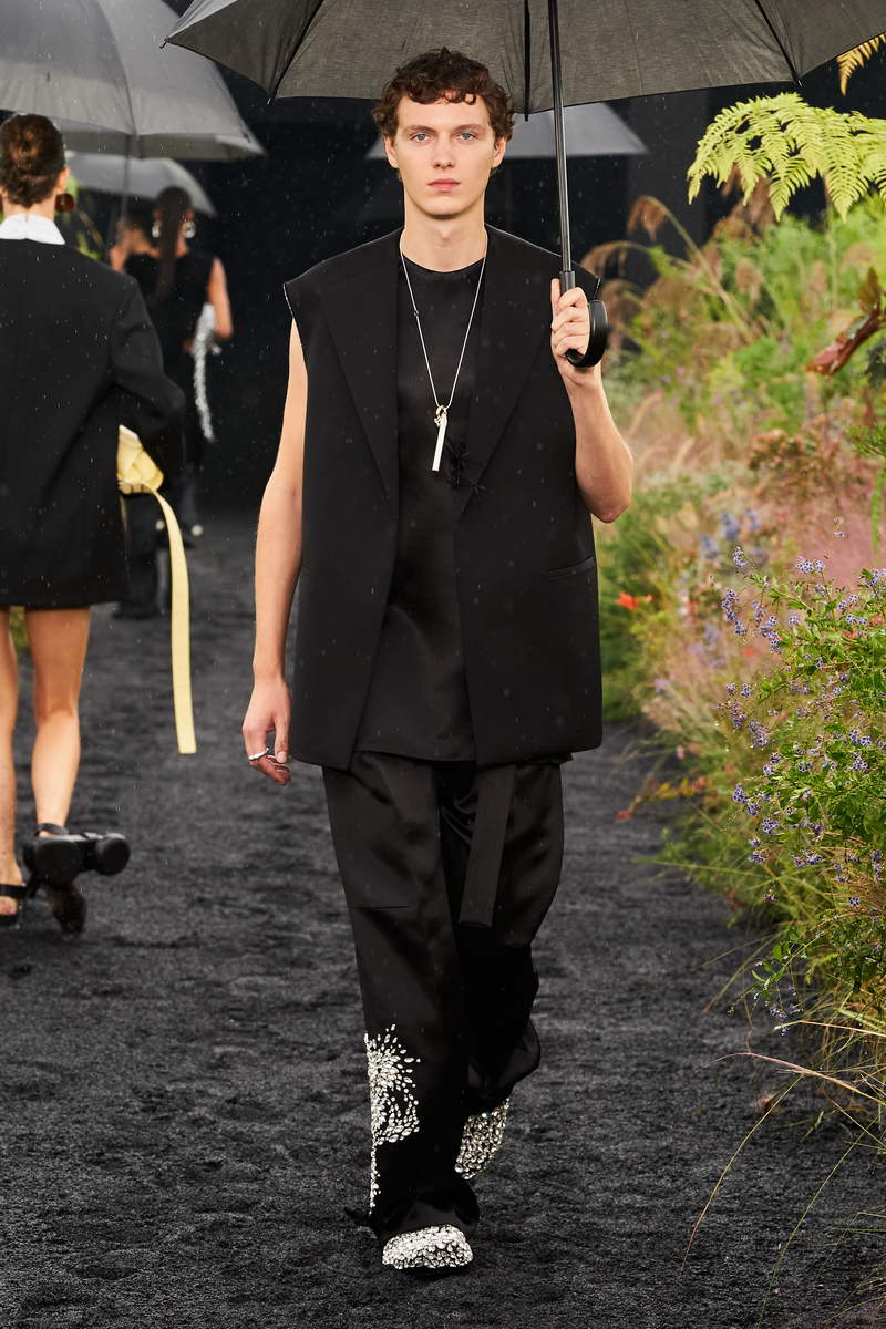 Jil Sander man lente zomer 2023 - Photo courtesy of Jil Sander