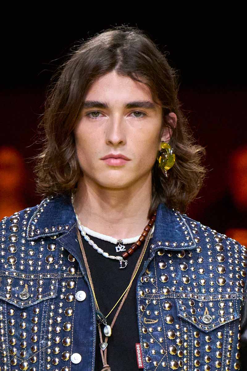 Herenkapsels. Haartrends mannen zomer 2023 - Photo courtesy of Dsquared2