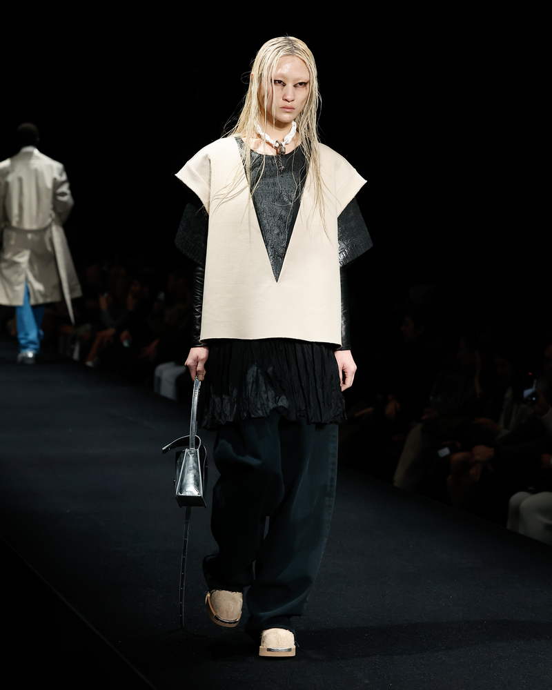 MM6 Maison Margiela herfst winter 2023 2024 - Photo courtesy of Maison Margiela