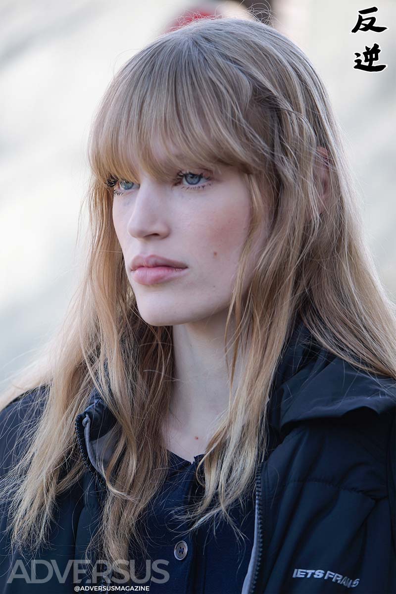 Haartrends 2025: De comeback van de extra lange pony - Photo Charlotte Mesman