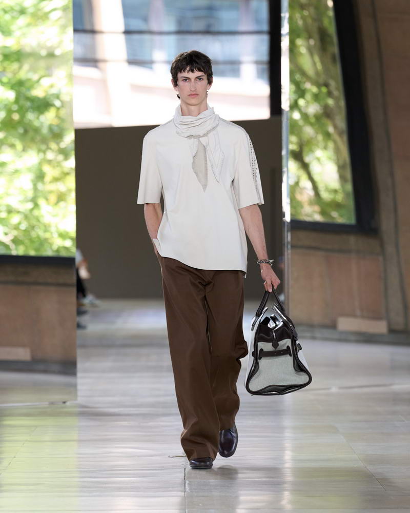 Hermès Man lente zomer 2026 - Photo courtesy of Hermès