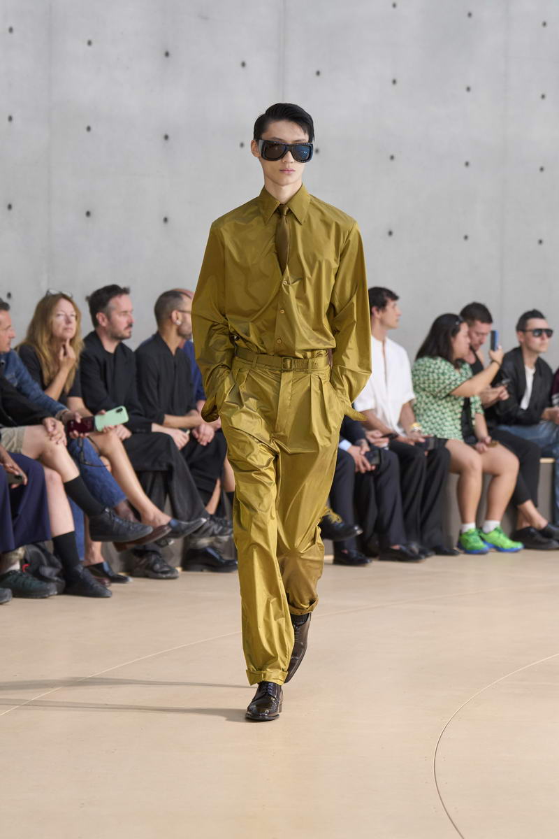 Saint Laurent Man Zomer 2026 - Photo courtesy of Saint Laurent