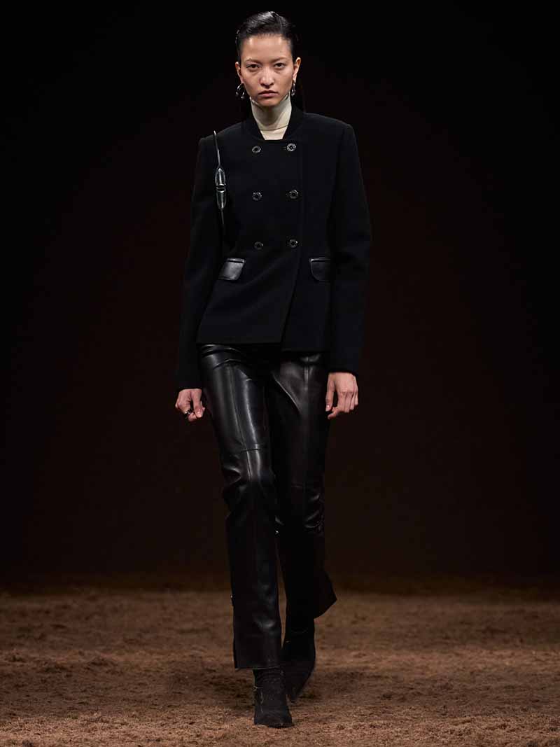 América González - Hermès herfst winter 2025 2026 in Parijs - Photo courtesy of Hermès