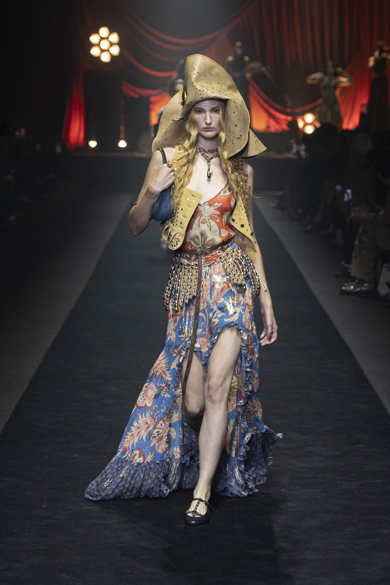 Etro lente zomer 2026 - Photo courtesy of Etro