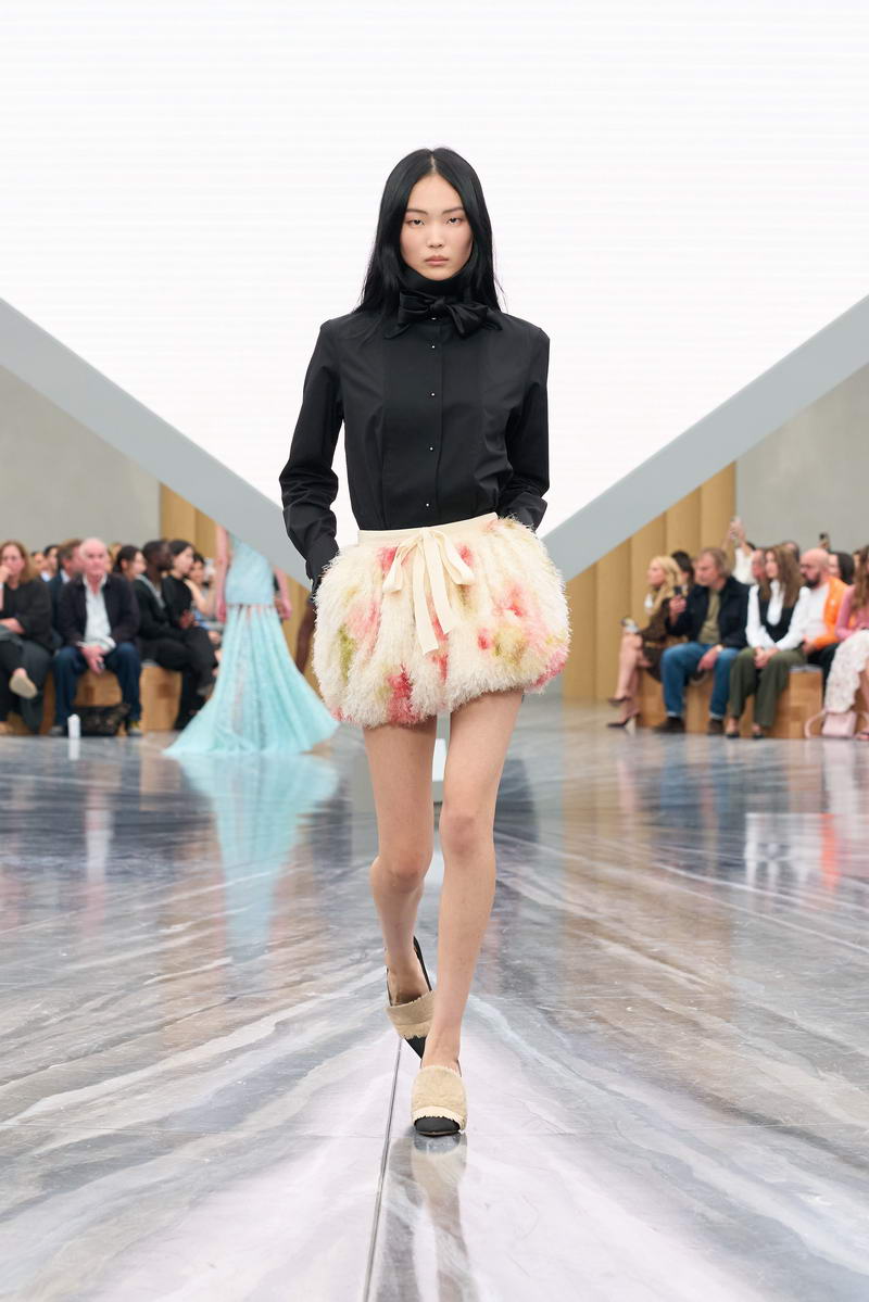 Dior vrouw lente zomer 2026 - Photo courtesy of Dior