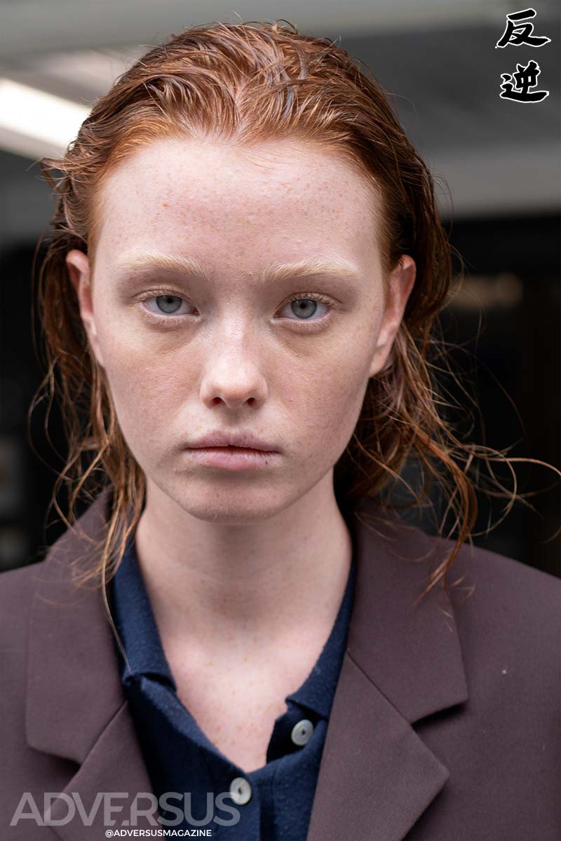 Greasy Glam: waarom zichtbaar haarproduct het in 2026 helemaal wordt - Photo Charlotte Mesman