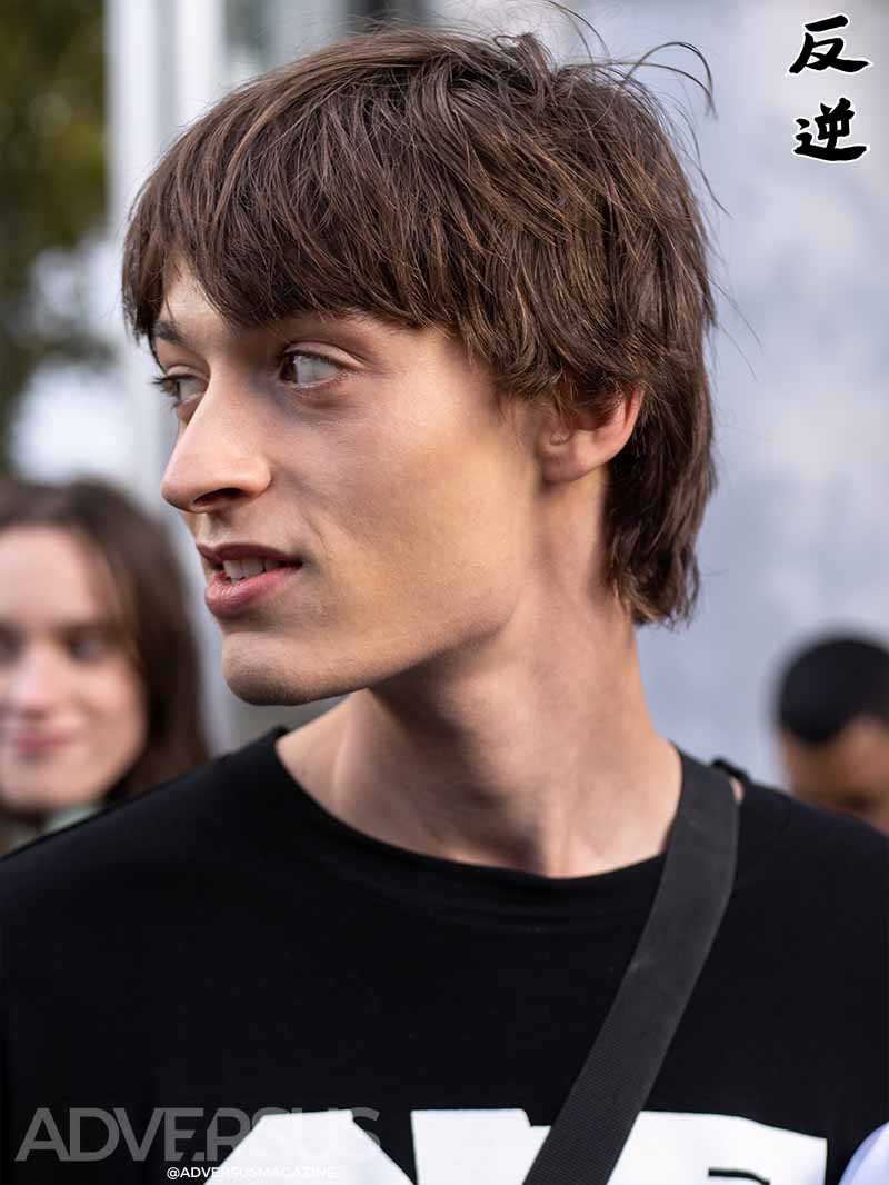 Een makkelijk en modern mannenkapsel voor 2026 - Photo ADVERSUS