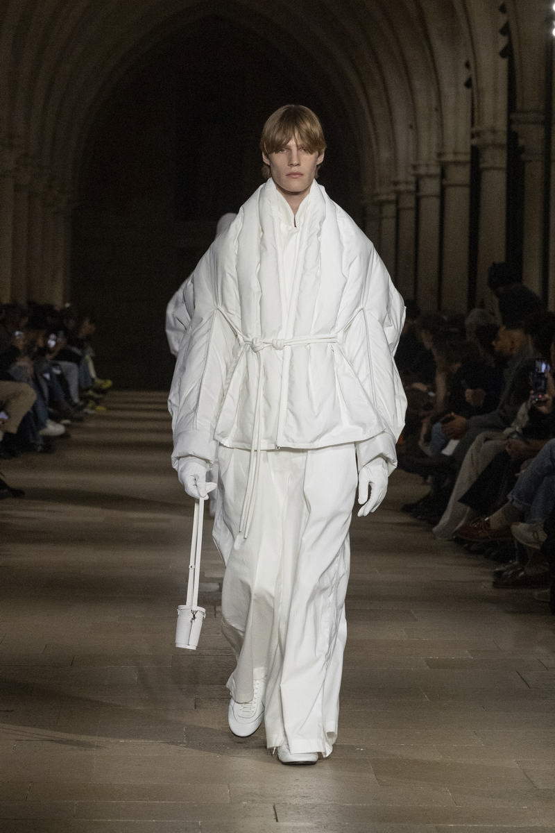 Issey Miyake man herfst winter 2026 2027 - Photo courtesy of Issey Miyake