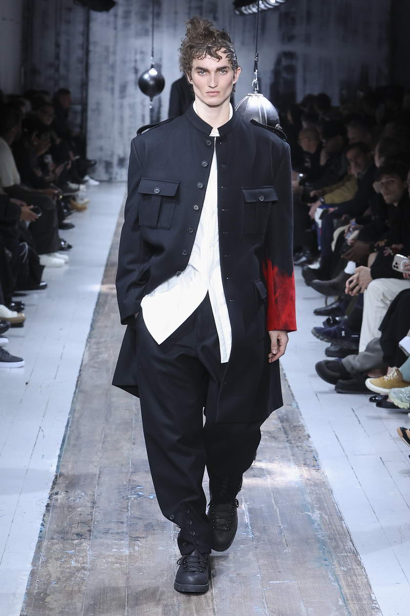 Yohji Yamamoto Man Herfst Winter 2026 2027 - Photo courtesy of Yohji Yamamoto