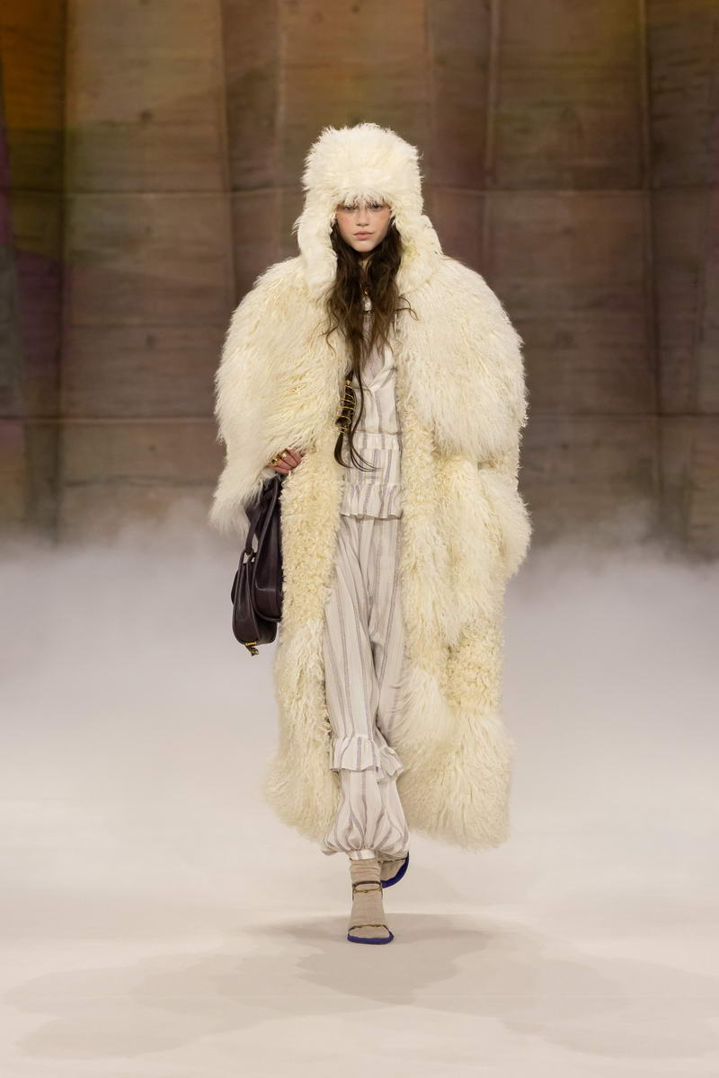 Chloé Herfst Winter 2026-2027 - Photo courtesy of Chloé