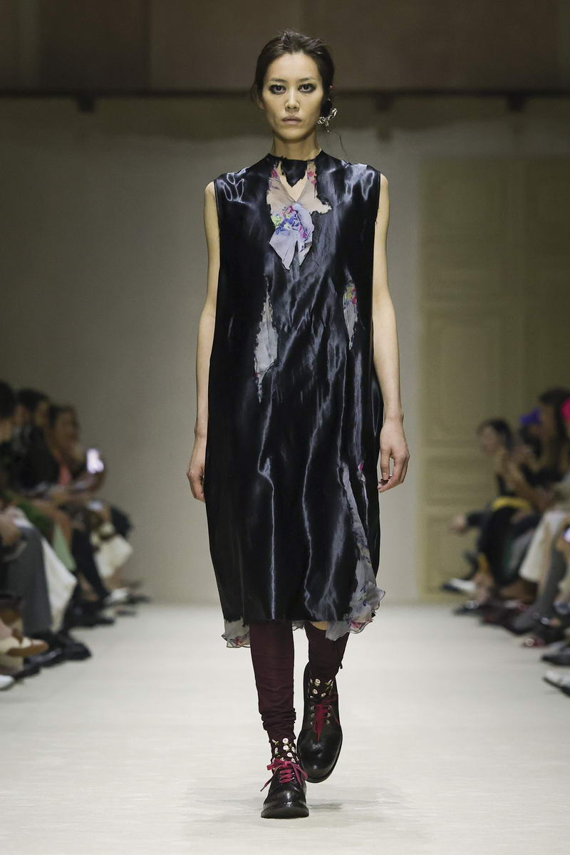 Prada vrouw herfst winter 2026 2027 - Photo courtesy of Prada