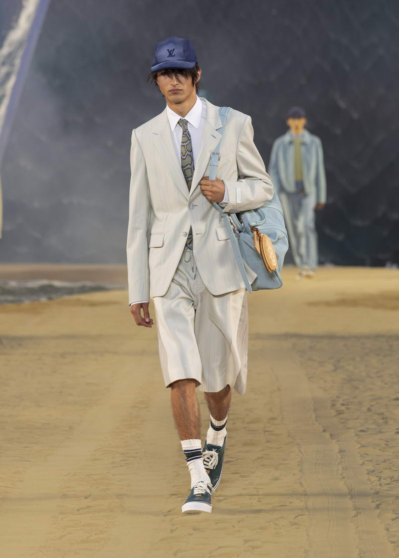 LOUIS VUITTON MEN’S SPRING-SUMMER 2027 SHOW © Louis Vuitton – All rights reserved