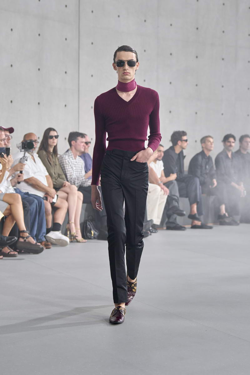 Saint Laurent Man Zomer 2027 - Photo courtesy of Saint Laurent
