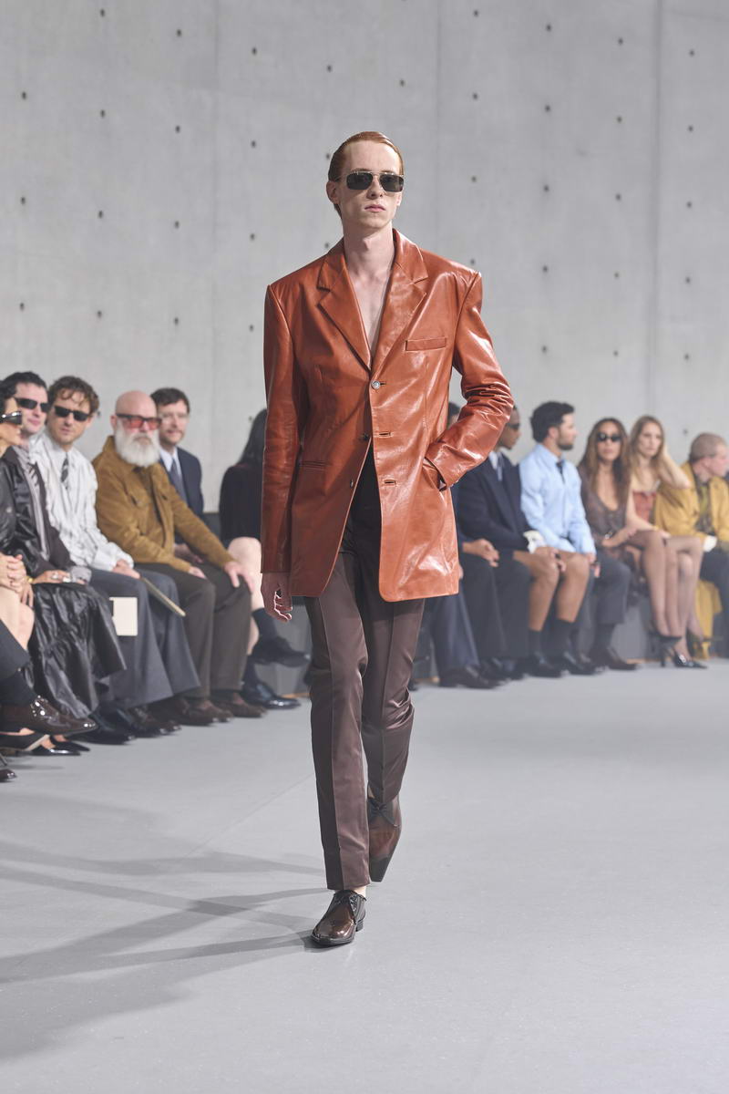 Saint Laurent Man Zomer 2027 - Photo courtesy of Saint Laurent
