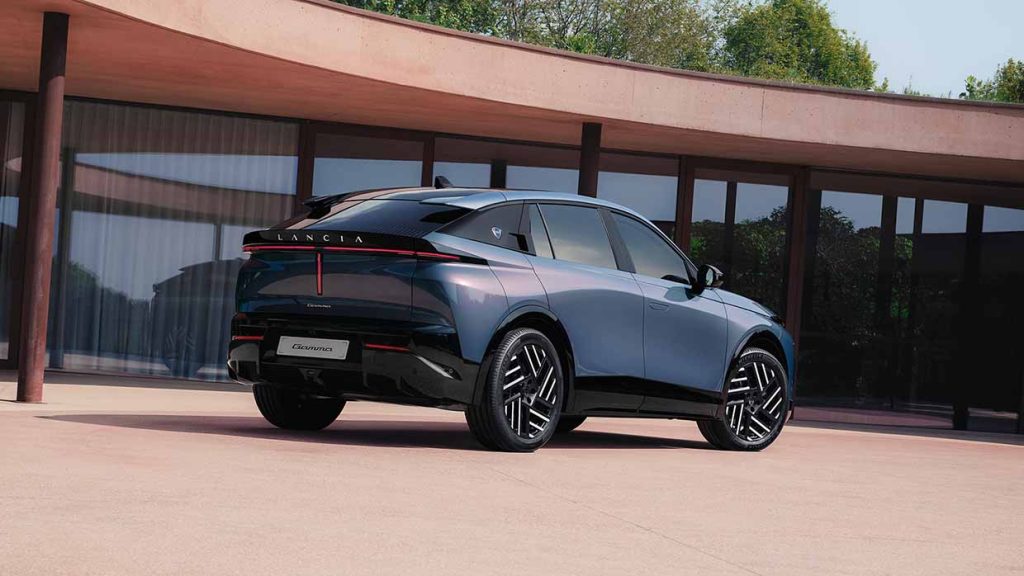 Nieuwe Lancia Gamma: stijl, elegantie en tot 375 pk aan kracht verpakt als crossover-fastback