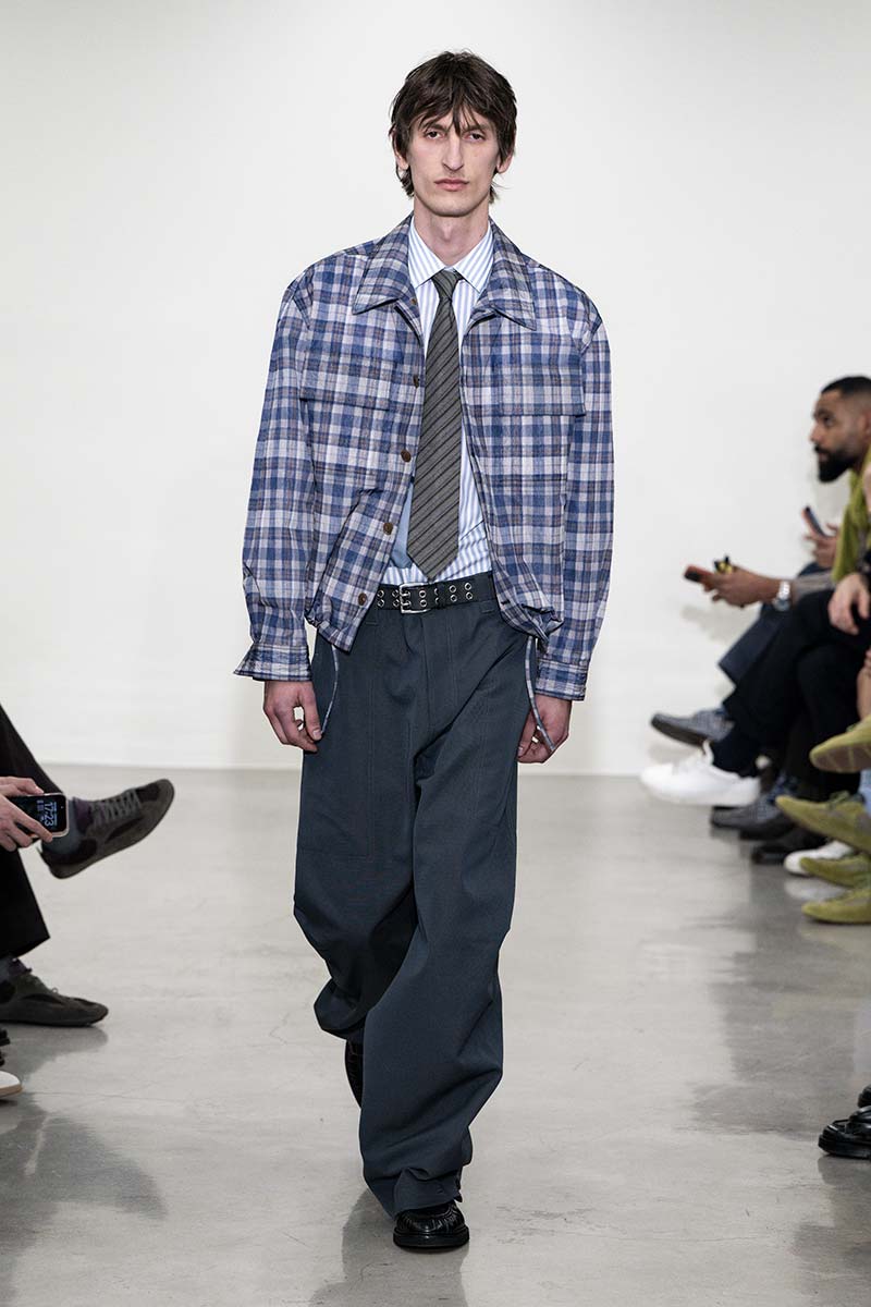Ruiten maken een grote comeback in de herenmode voor herfst winter 2026 2027. Photo courtesy of Paul Smith