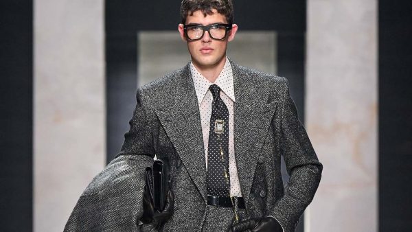 Herenpakken herfst winter 2026 2027: de stoere comeback van het klassieke pak. Photo courtesy of Dolce & Gabbana