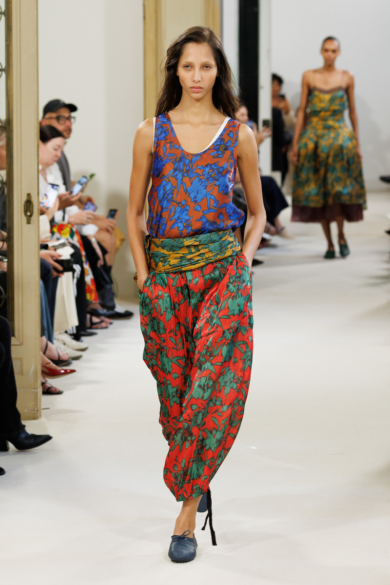 Alberta Ferretti lente zomer 2027 - Photo courtesy of Alberta Ferretti