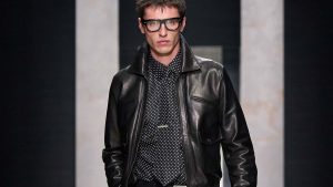 6 herfstjassen voor de man: dit zijn de tussenjassen van najaar 2026. Photo courtesy of Dolce & Gabbana