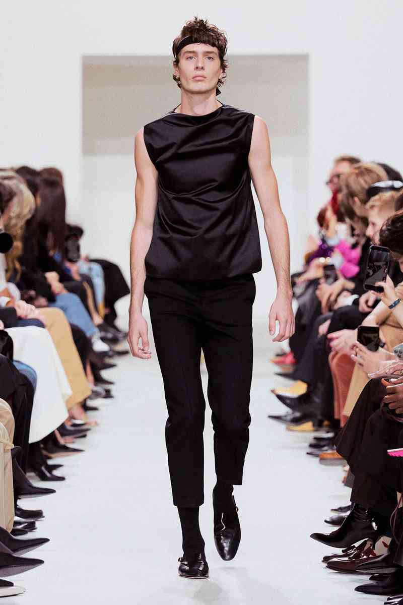 Celine lente zomer 2027 - Photo courtesy of Celine